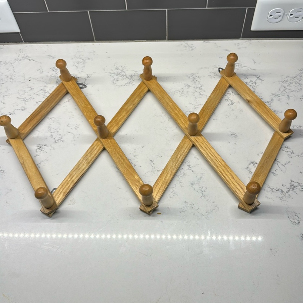 Vintage 10 Peg Accordion Wooden Wall Rack Coat Rack